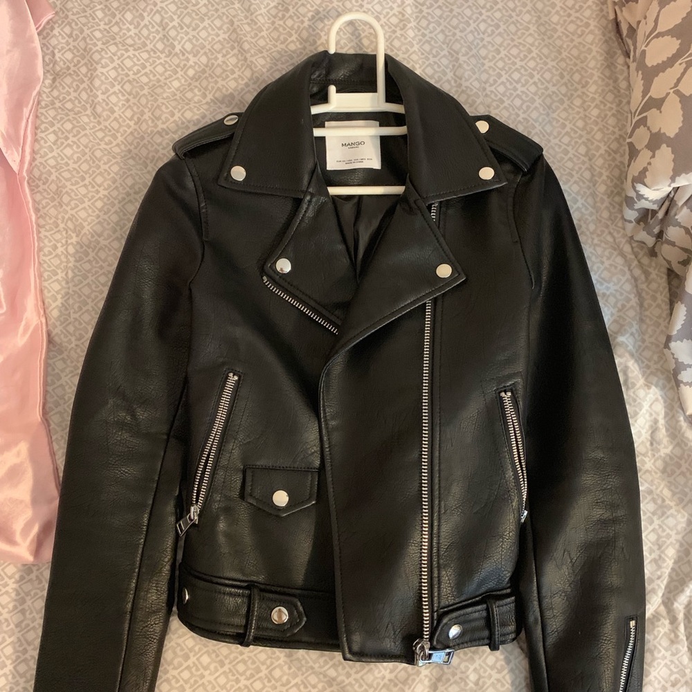 MANGO Cropped Biker Jacket